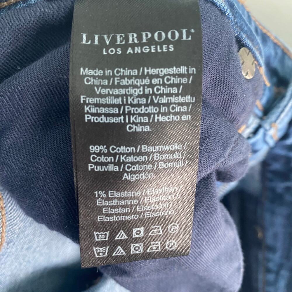 Liverpool Los Angeles Button Fly Jeans • Women’s Size 4 • 26” Inseam - Picture 7 of 7